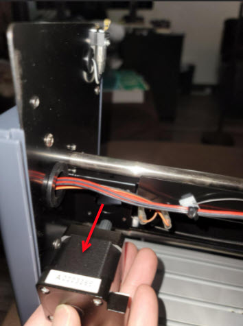 Step5_Slide_out_the_Motor.jpg